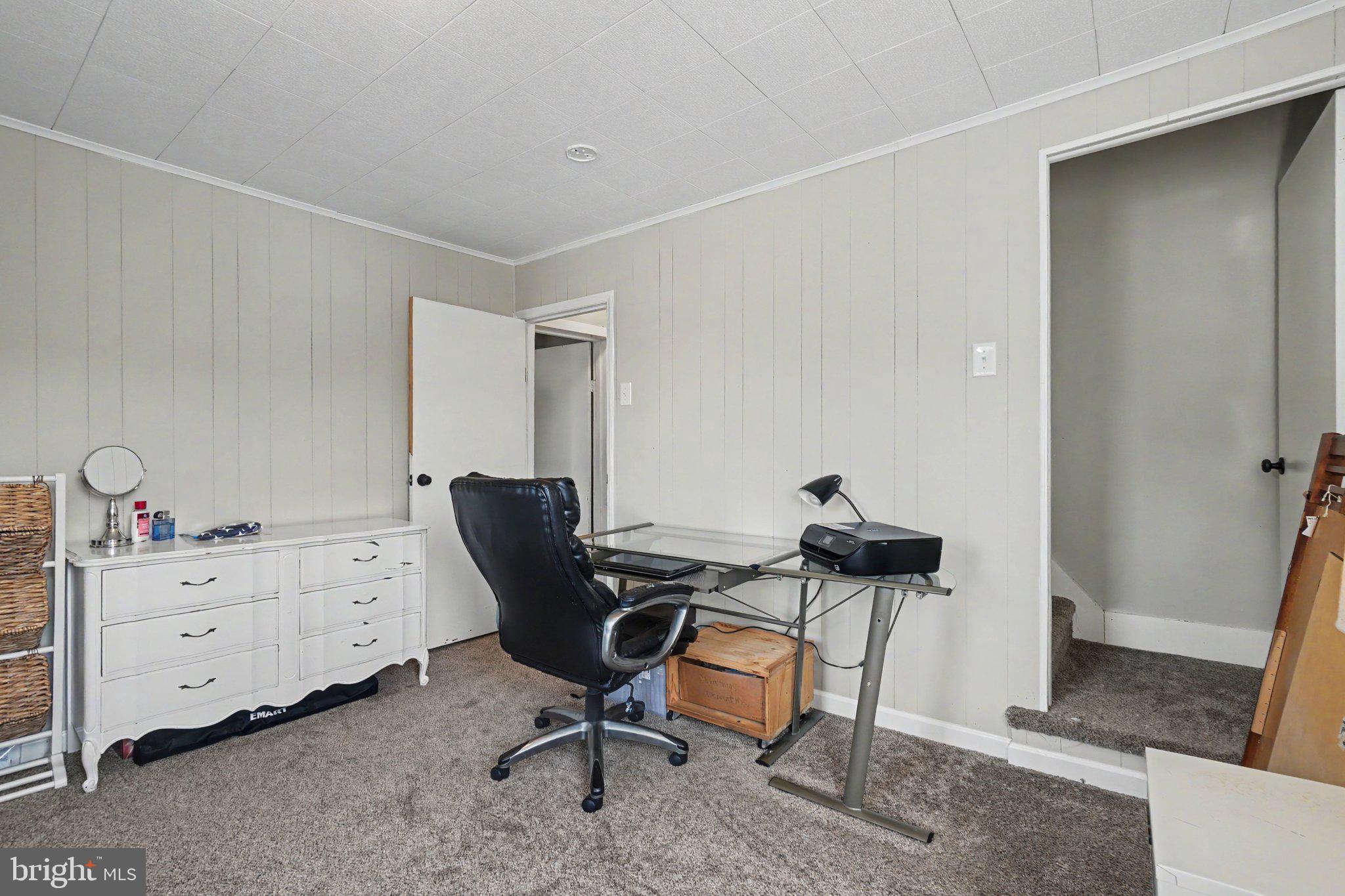 418 Elizabeth Street Williamstown, PA 17098 - Photo 18 of 34 a view of workspace
