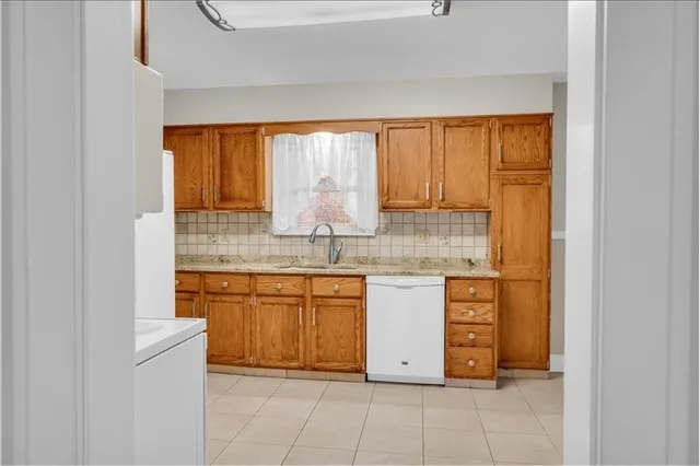 $299,900 | 198 Leroy Street, Binghamton, NY 13905