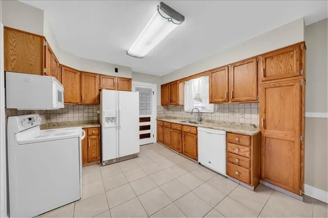 $299,900 | 198 Leroy Street, Binghamton, NY 13905