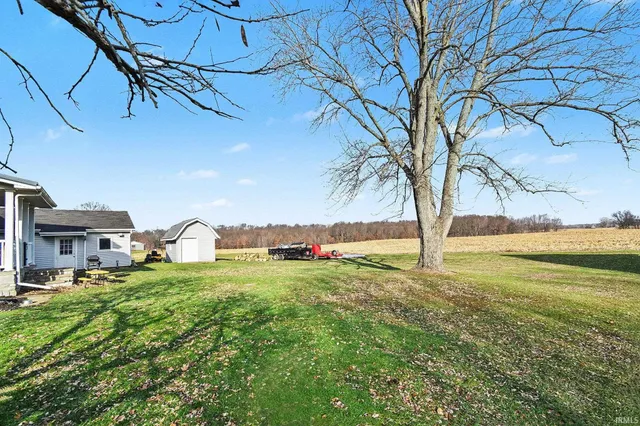 $215,000 | 67636 Lake Trail, Lakeville, IN 46536