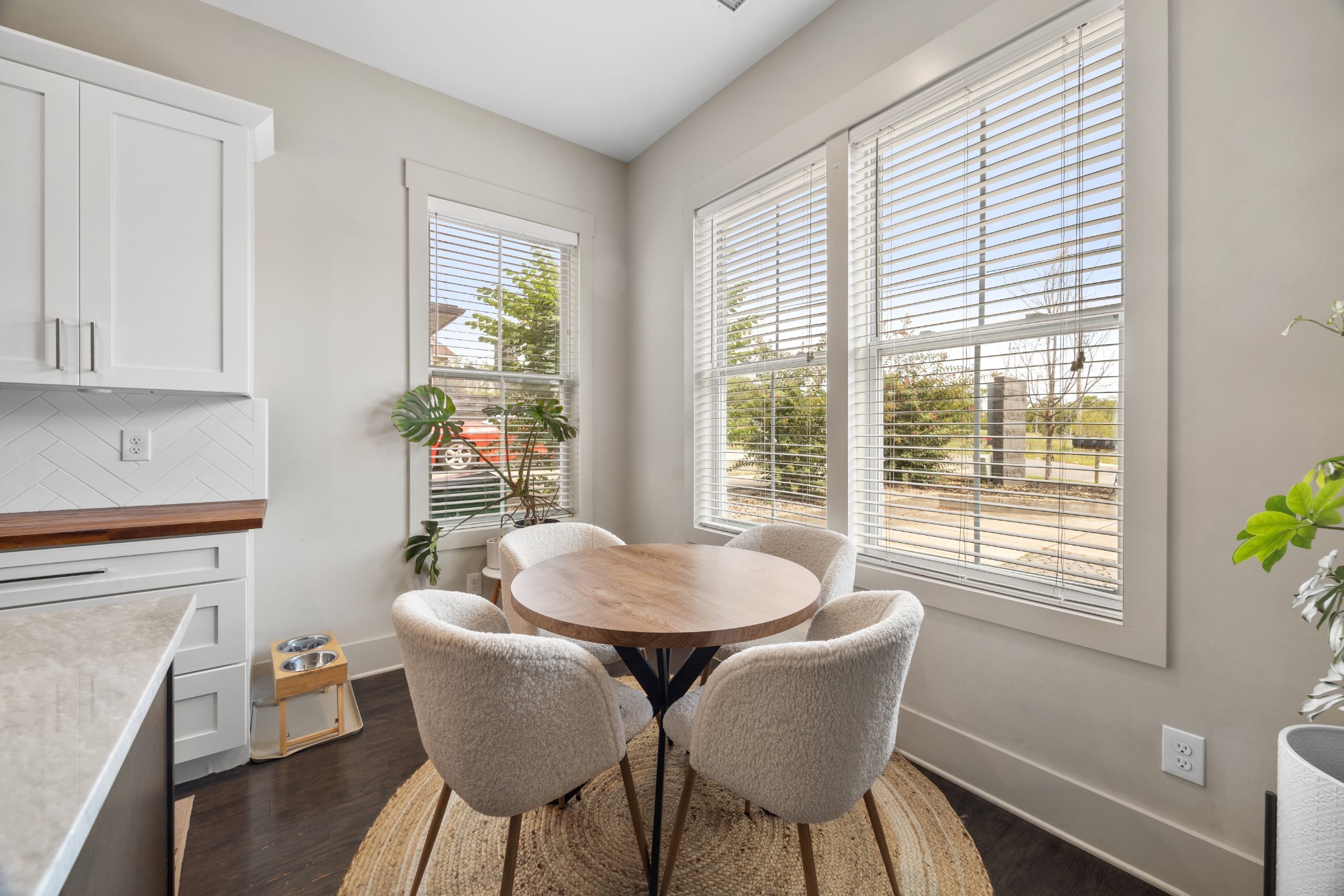 1002 Free Silver Road Nashville, TN 37207 - Photo 8 of 32