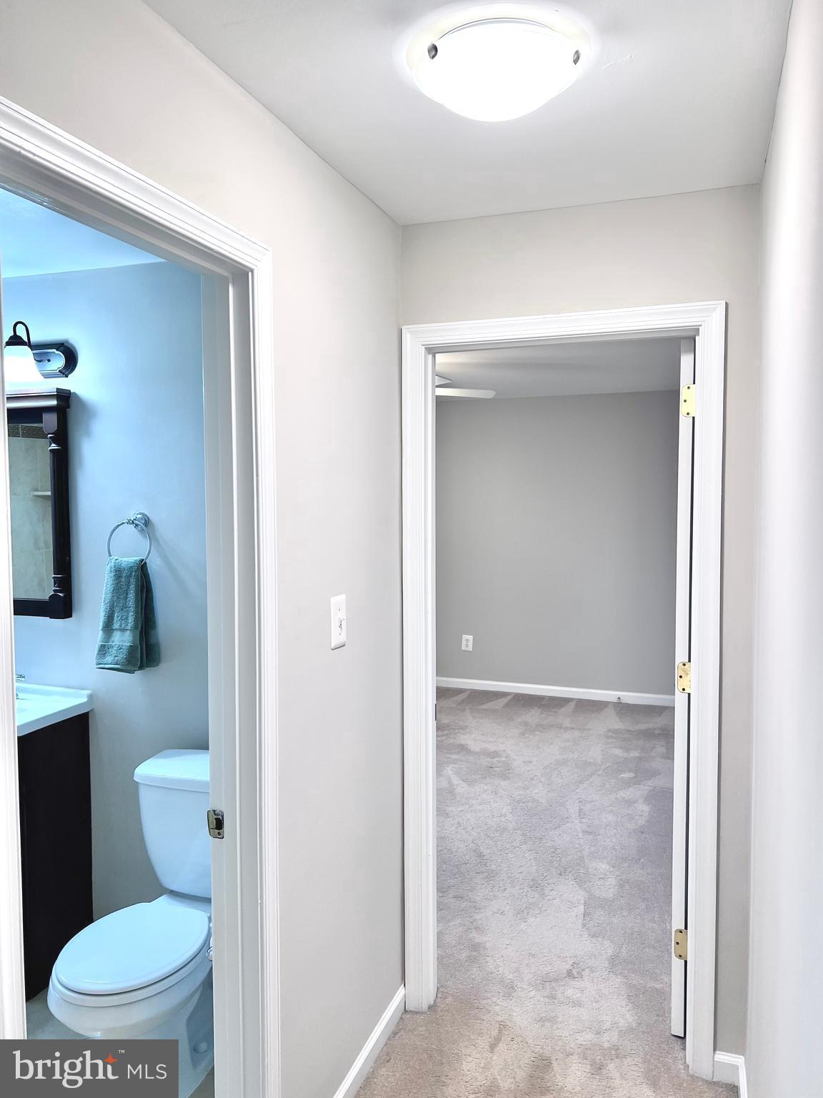 5111 8th Road South, Unit 202 Arlington, VA 22204 - Photo 23 of 41 Hallway to bath and bedroom