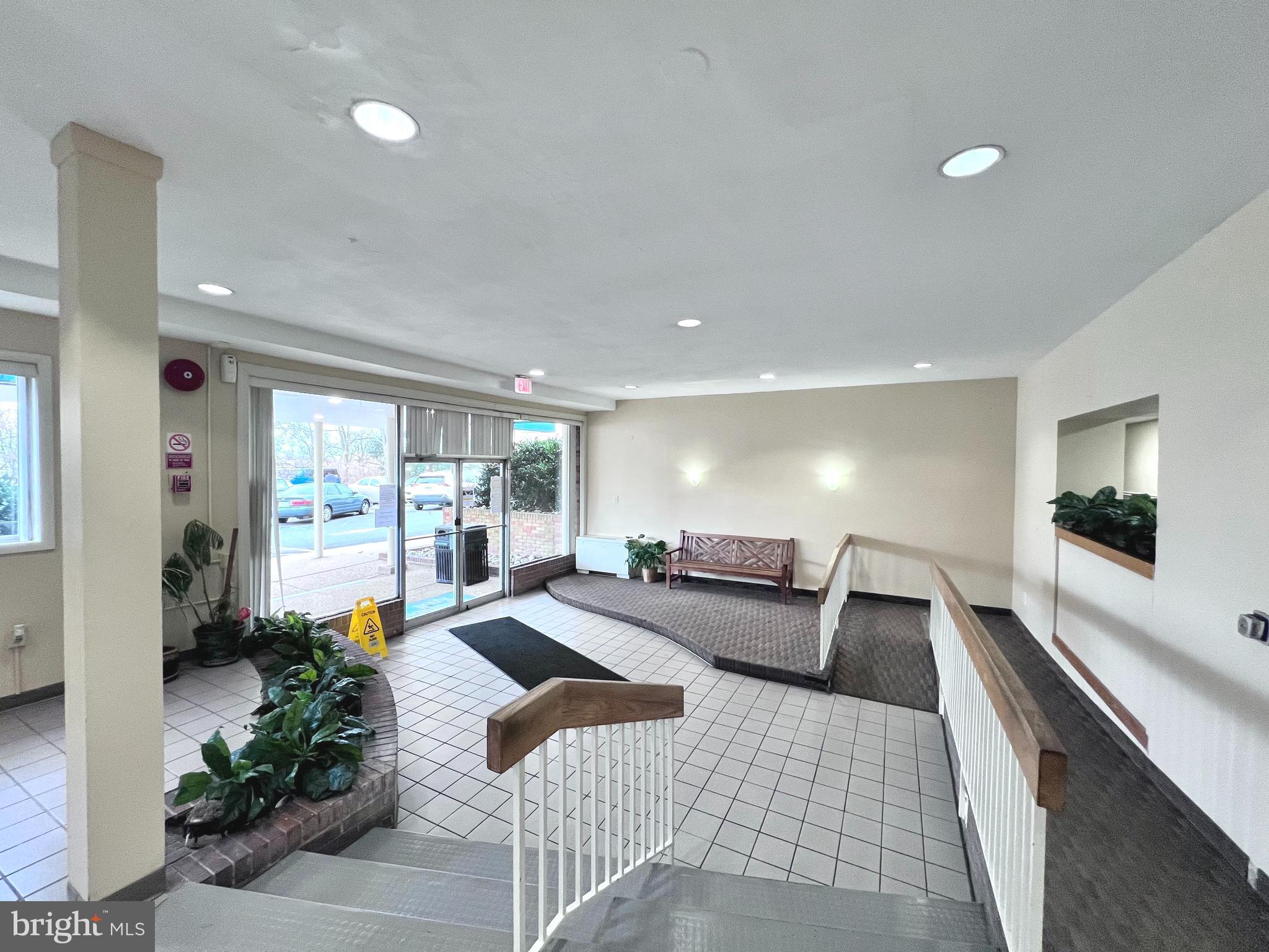 5111 8th Road South, Unit 202 Arlington, VA 22204 - Photo 35 of 41 Lobby