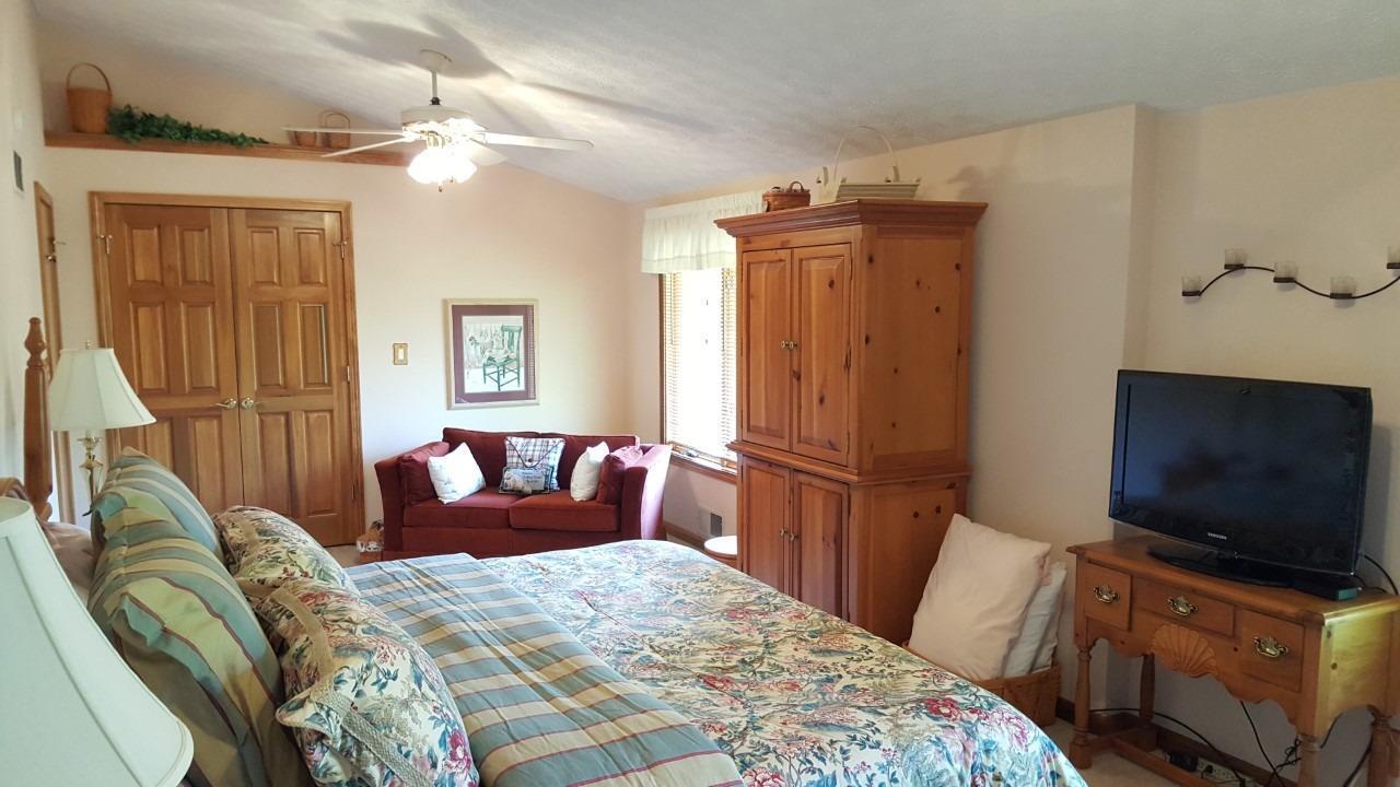 106 Hillcrest Road Aurora, IN 47001 - Photo 18 of 38 Gallery Image 18