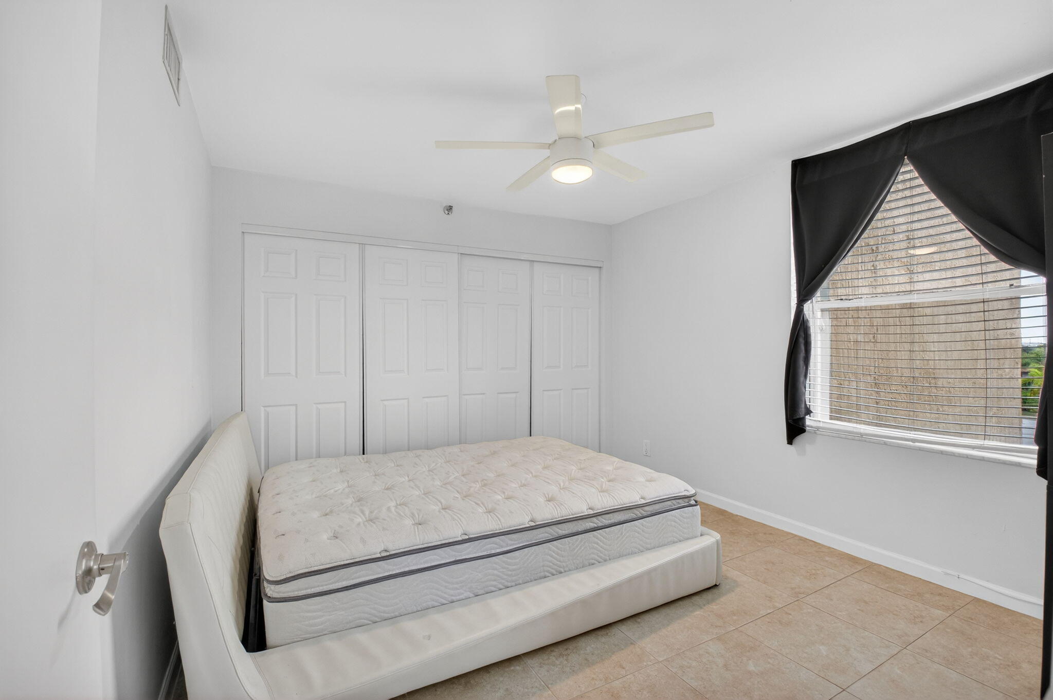 5280 Northwest 2nd Avenue, Unit PH17 Boca Raton, FL 33487 - Photo 19 of 35 19 Bedroom 2 Entry