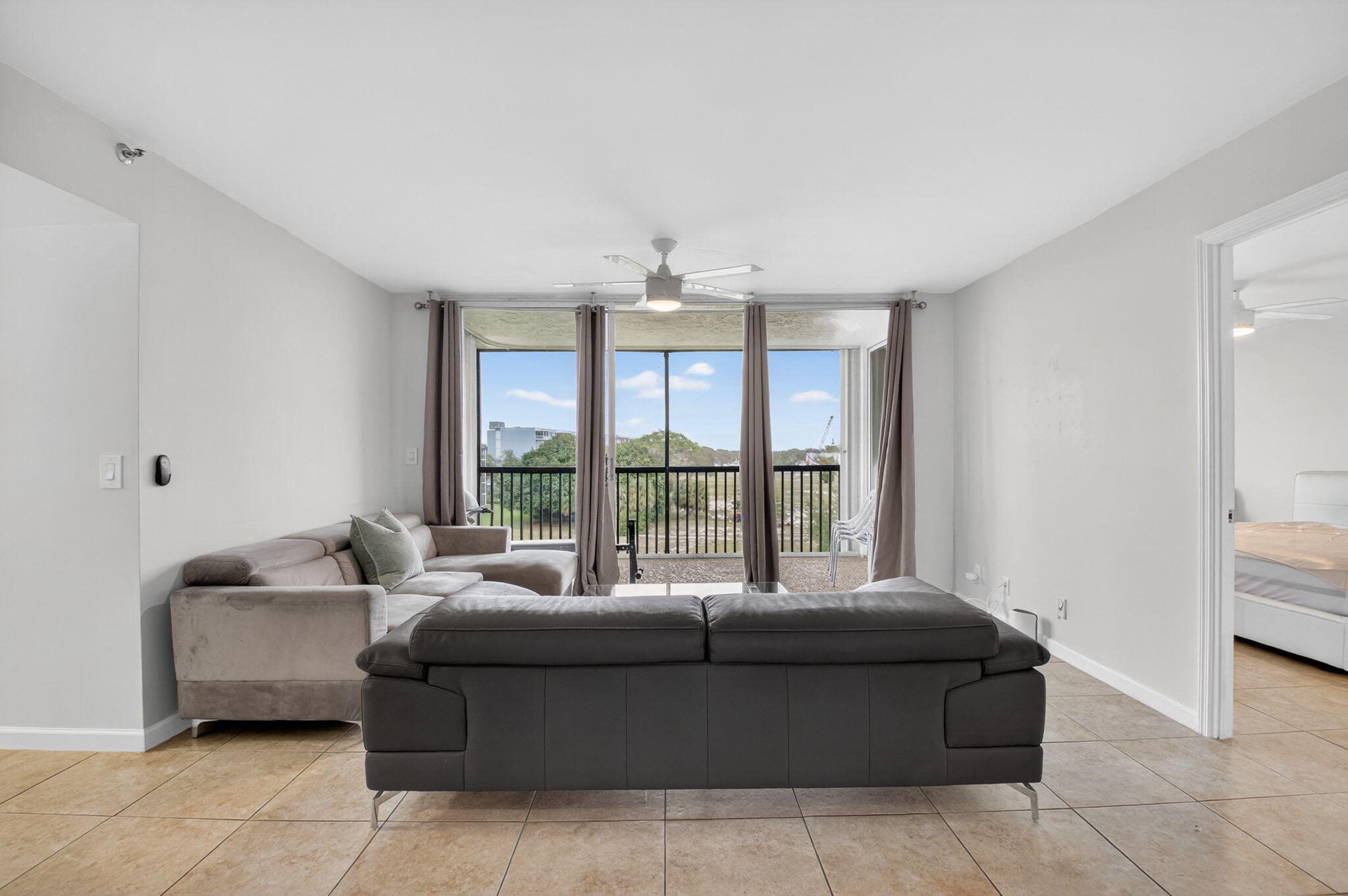 5280 Northwest 2nd Avenue, Unit PH17 Boca Raton, FL 33487 - Photo 5 of 35 5-LIving Room
