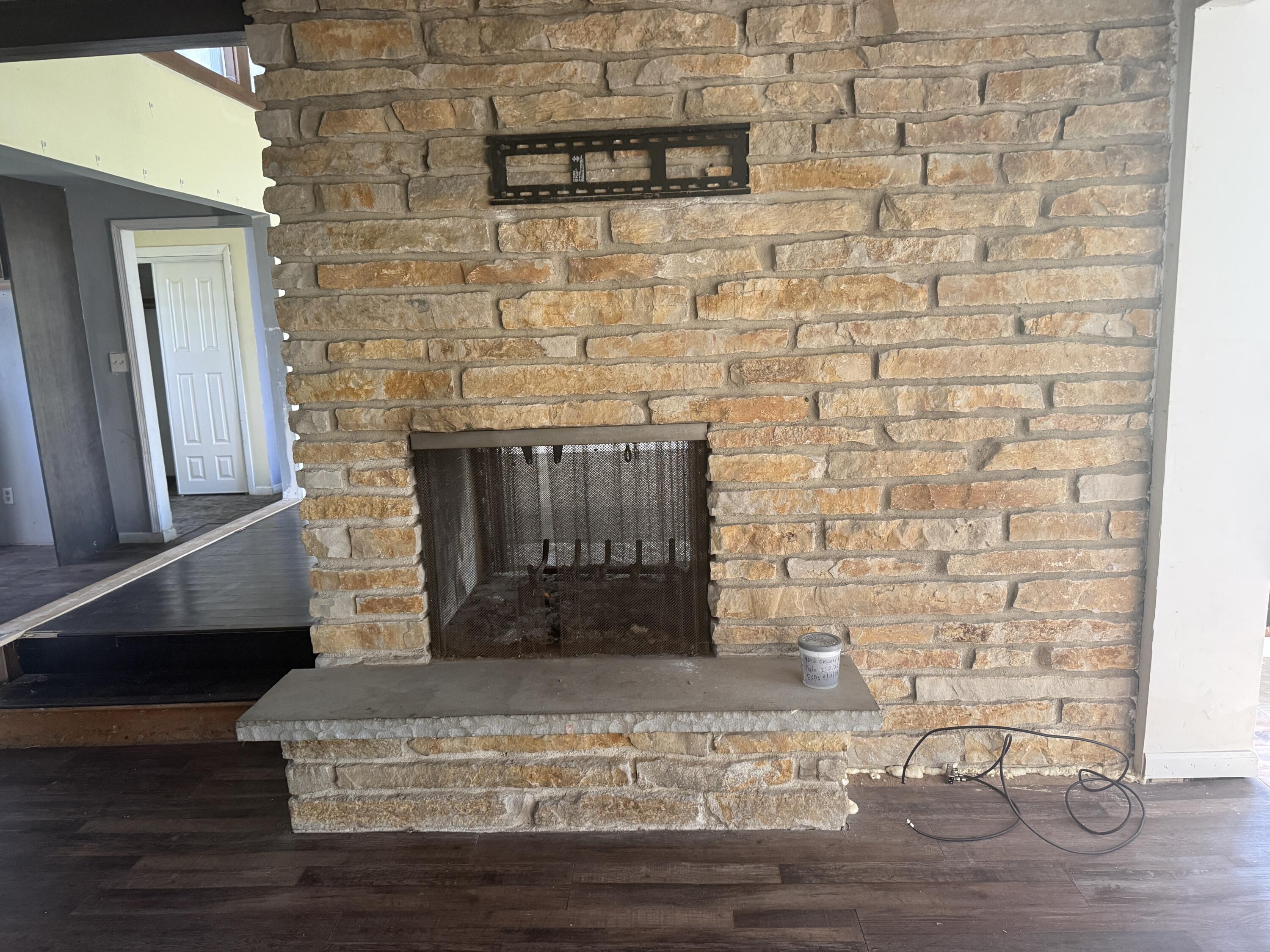 4646 Chicory Road Mount Pleasant, WI 53403 - Photo 5 of 22 Family room