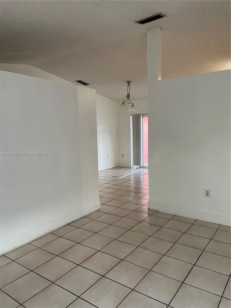 14770 Southwest 60th Street Miami, FL 33193 - Photo 5 of 16