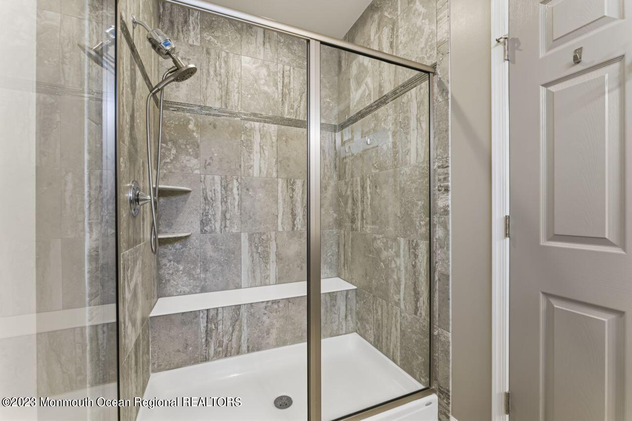 68 Harvest Ridge Road Howell, NJ 07731 - Photo 30 of 45 HOM09834