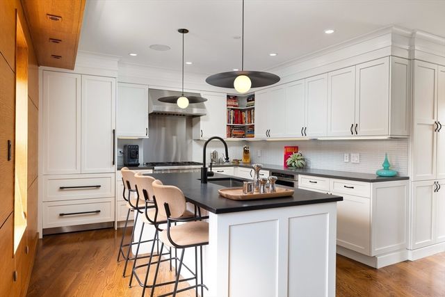 $3,395,000 | 251 Shawmut Avenue, Unit 2, Boston, MA 02118