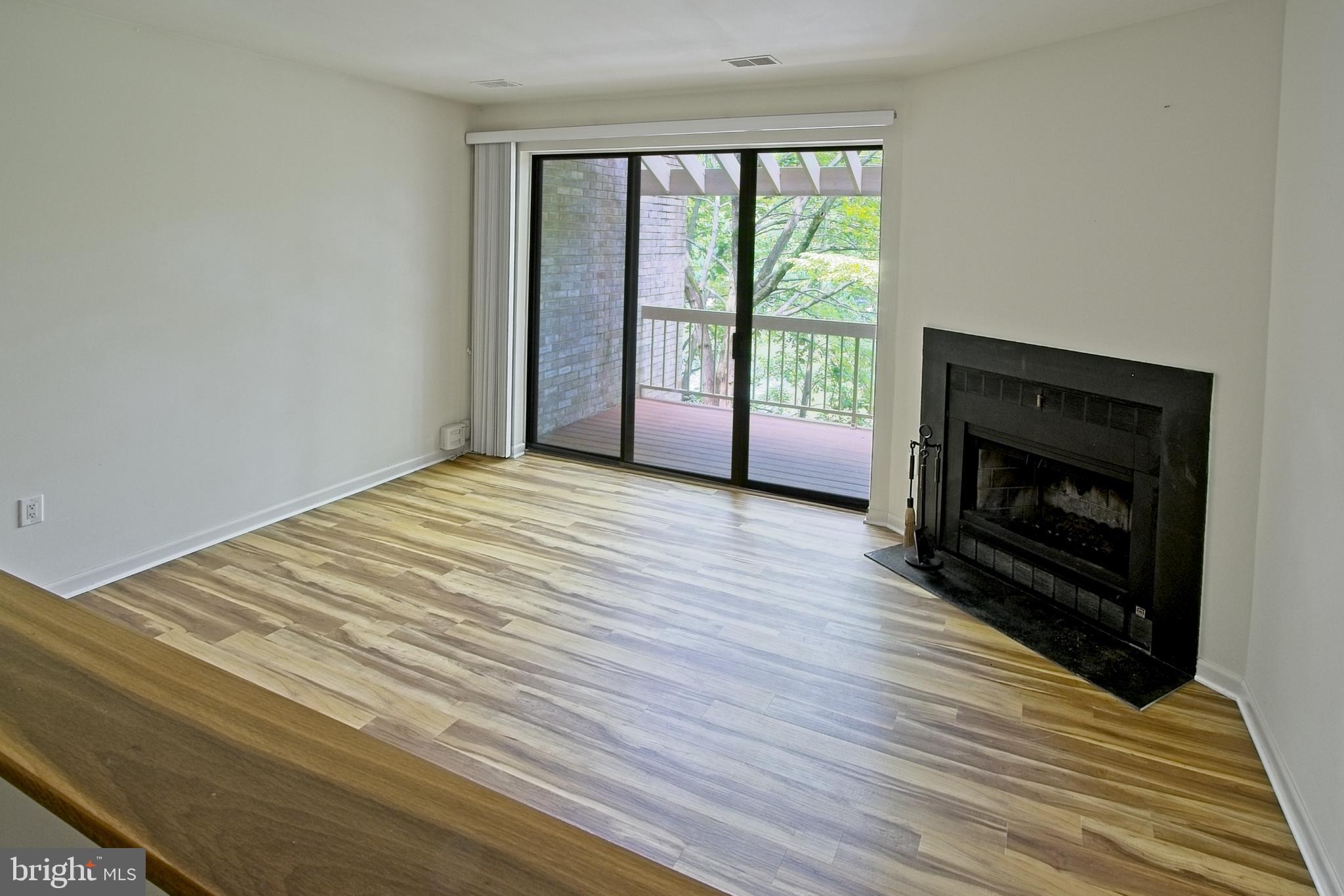 11108 Boathouse Court, Unit 97 Reston, VA 20191 - Photo 3 of 28 Wood-burning fireplace