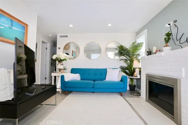 $3,500 | 662 South Coast Highway, Unit C, Laguna Beach, CA 92651