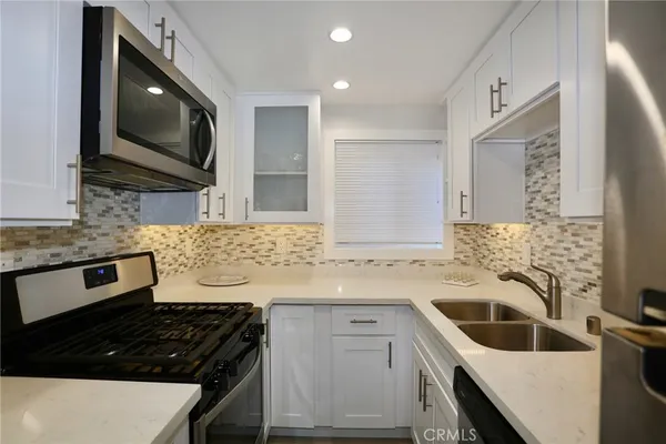 $3,500 | 662 South Coast Highway, Unit C, Laguna Beach, CA 92651