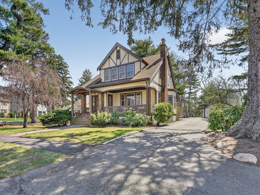 44 Hemlock Street Needham, MA 02492 - Photo 1 of 31