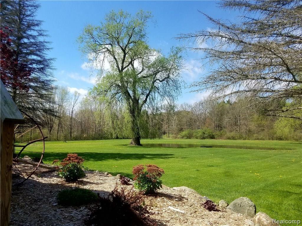 5690 Fisher Road Howell, MI 48855 - Photo 6 of 32 20170428_110822.jpg