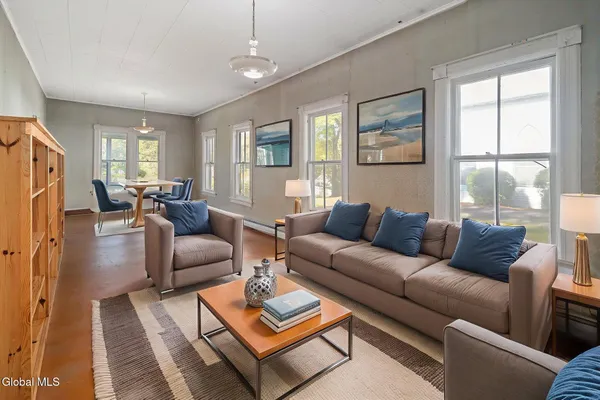 $359,900 | 18-24 Jerome Avenue, Cairo, NY 12413