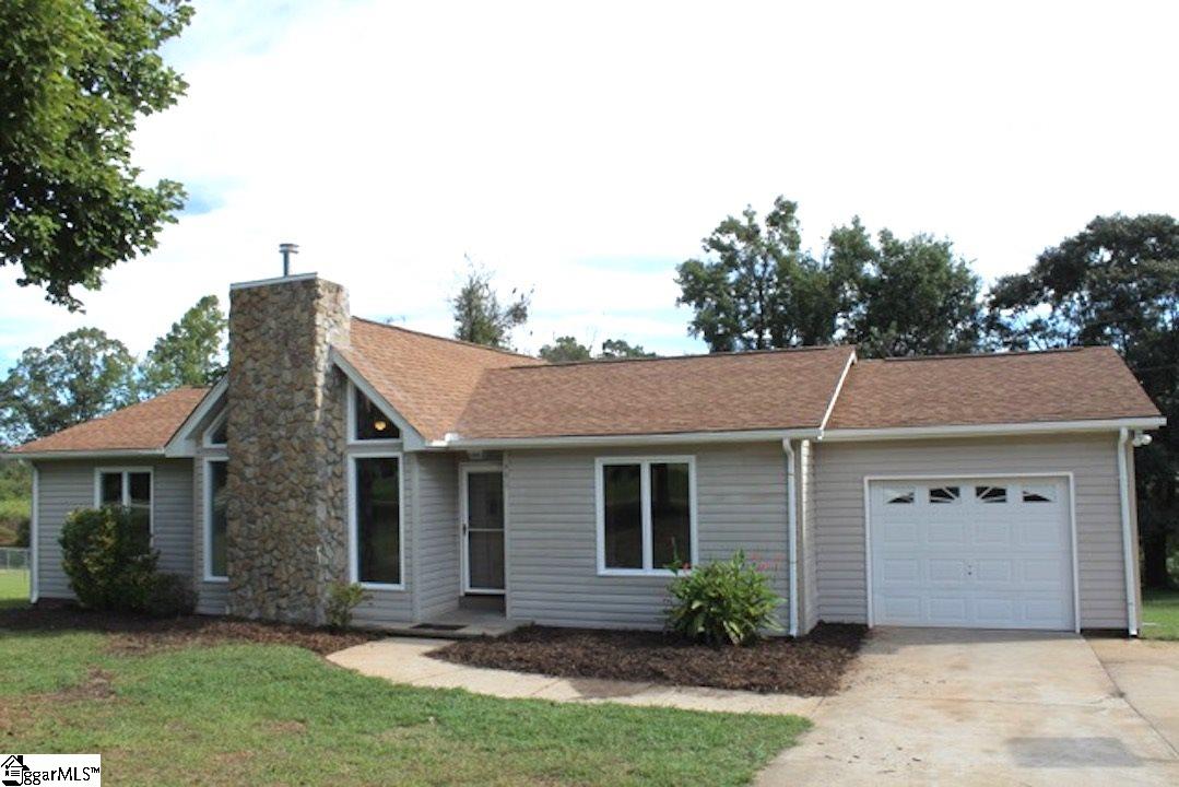 440 Childress Road Easley, SC 29640 - Photo 2 of 24 Gallery Image 2