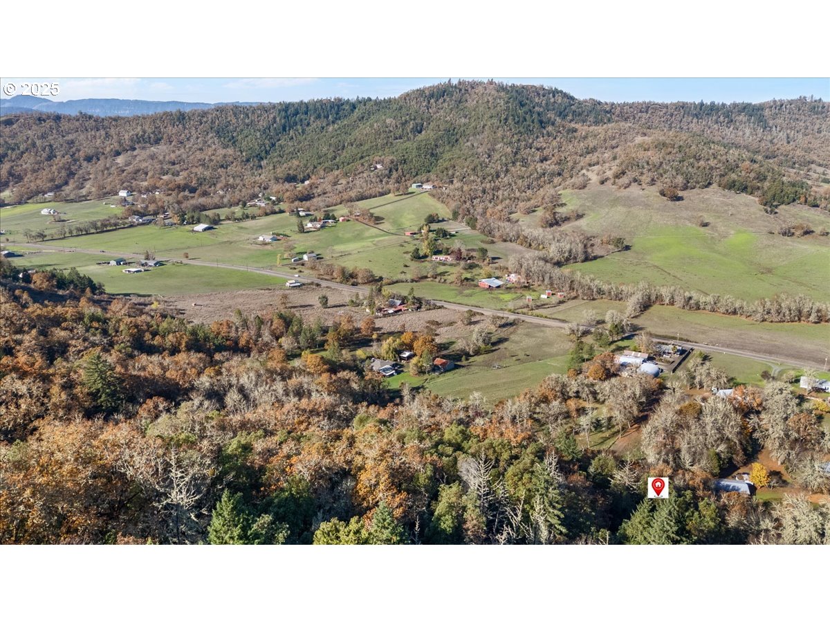 3620 Happy Valley Road Roseburg, OR 97471 - Photo 22 of 25 a black and white photo of a city