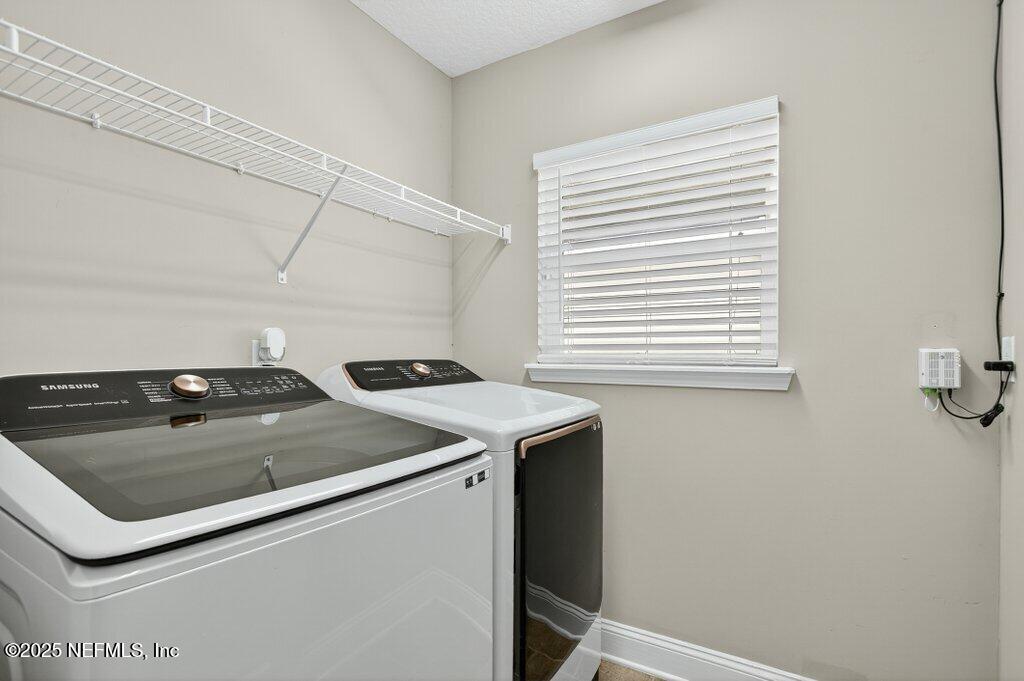 2019 Patriot Ridge Road Jacksonville, FL 32221 - Photo 32 of 46 Laundry