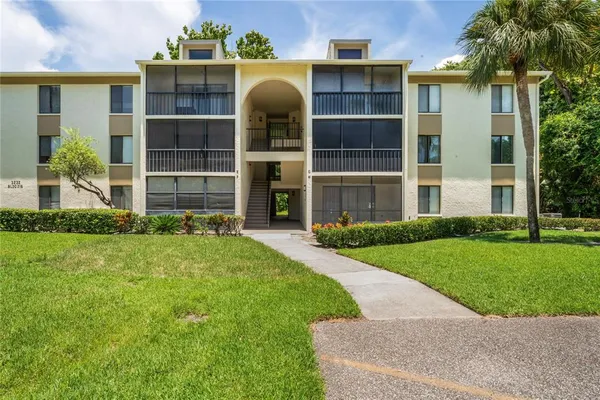 $175,000 | 3232 Lake Pine Way East, Unit H2, Tarpon Springs, FL 34688