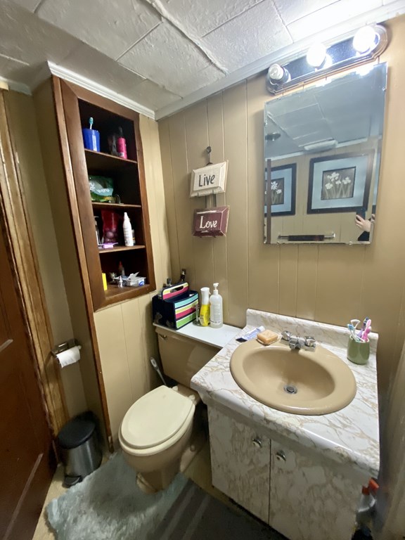 5 Tennyson Street Worcester, MA 01610 - Photo 22 of 31