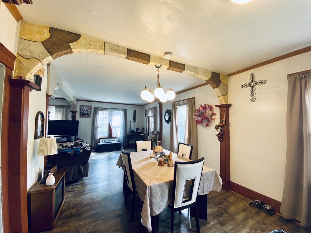5 Tennyson Street Worcester, MA 01610 - Photo 8 of 31