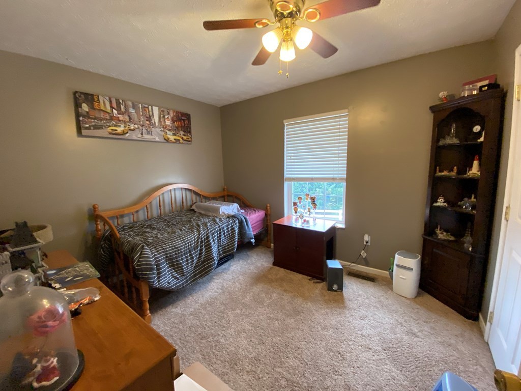 4105 Briggs Loop Kodak, TN 37764 - Photo 6 of 8 Gallery Image 6
