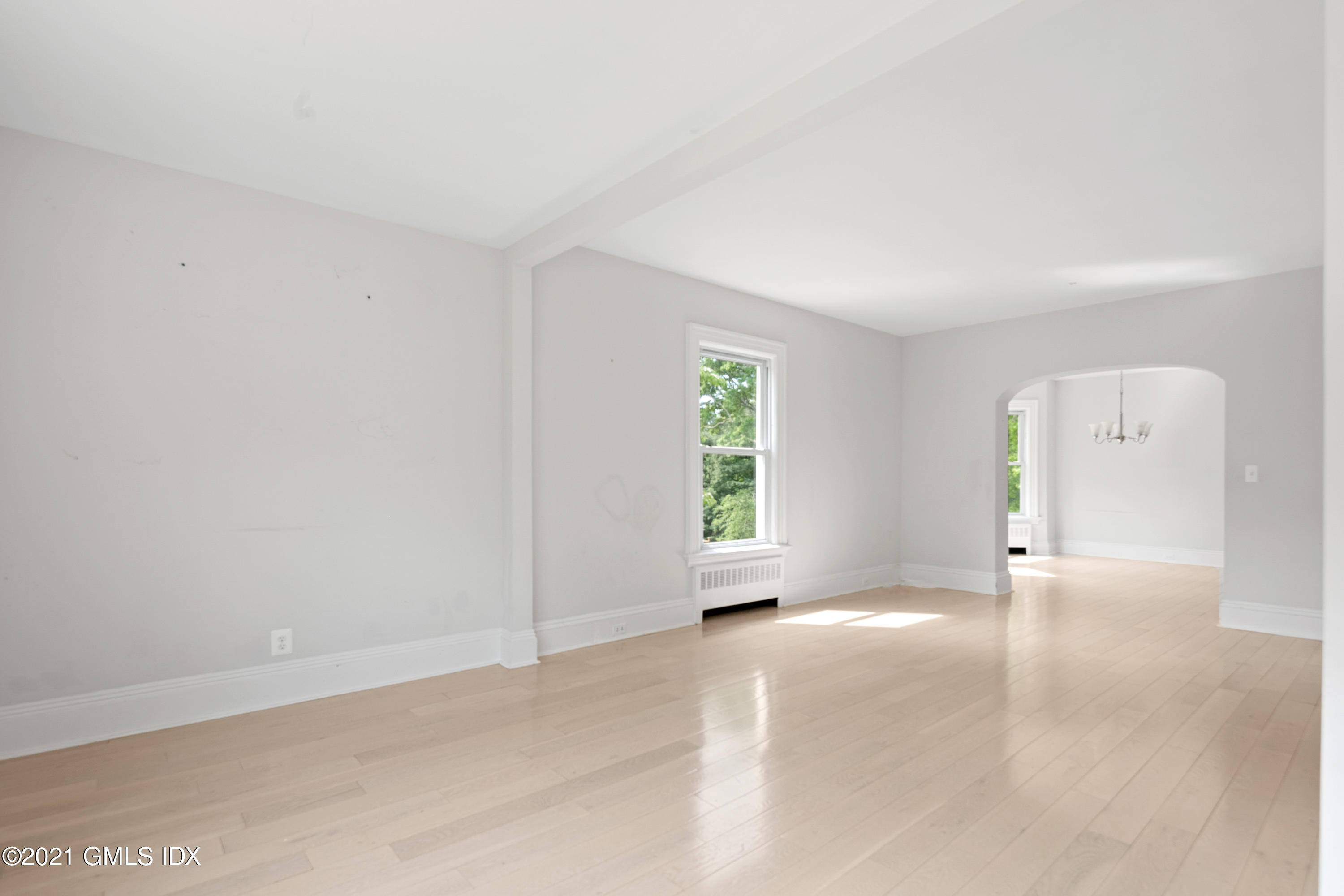 14 Byram Shore Road Greenwich, CT 06830 - Photo 11 of 47 an empty room with windows