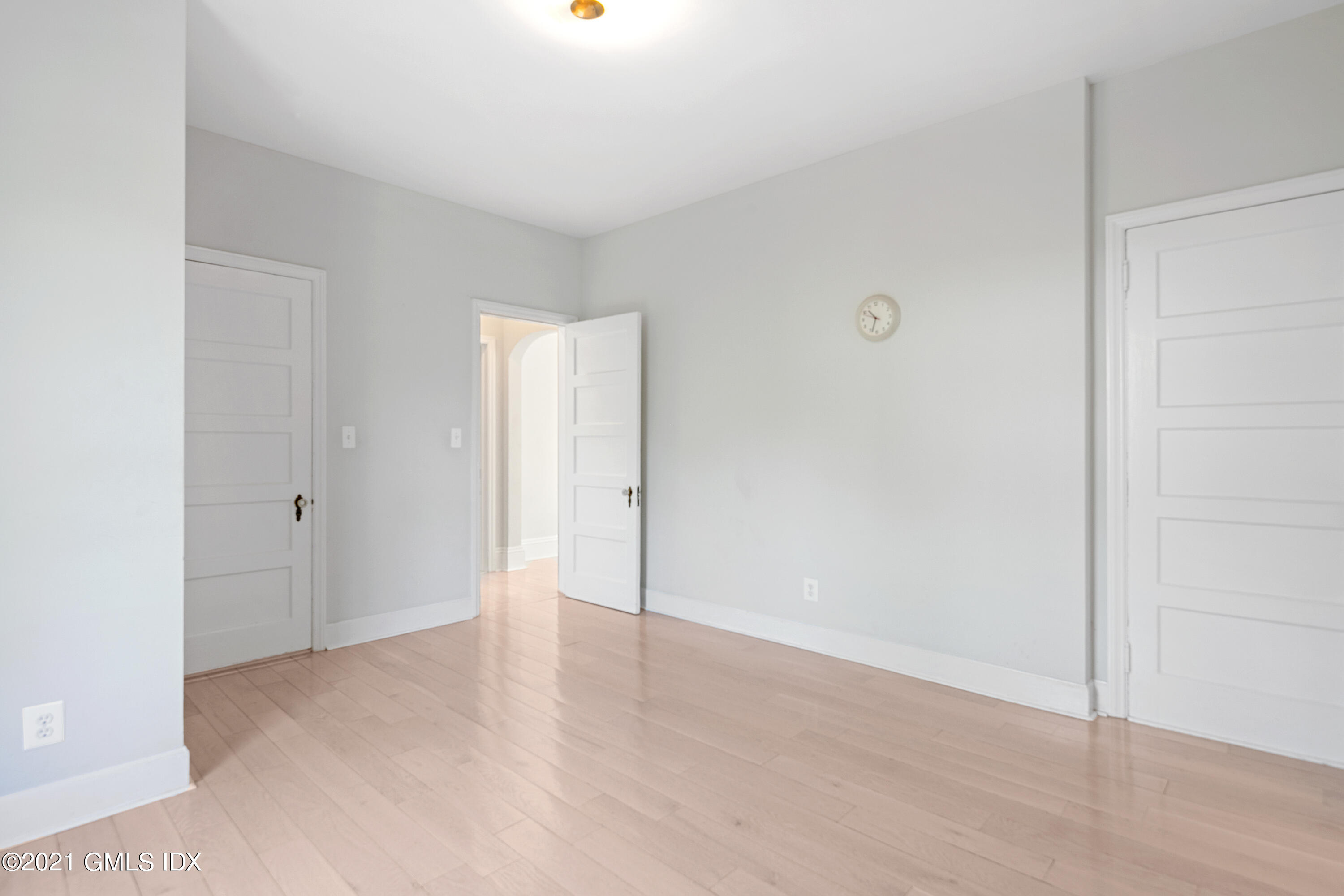 14 Byram Shore Road Greenwich, CT 06830 - Photo 19 of 47 a view of an empty room