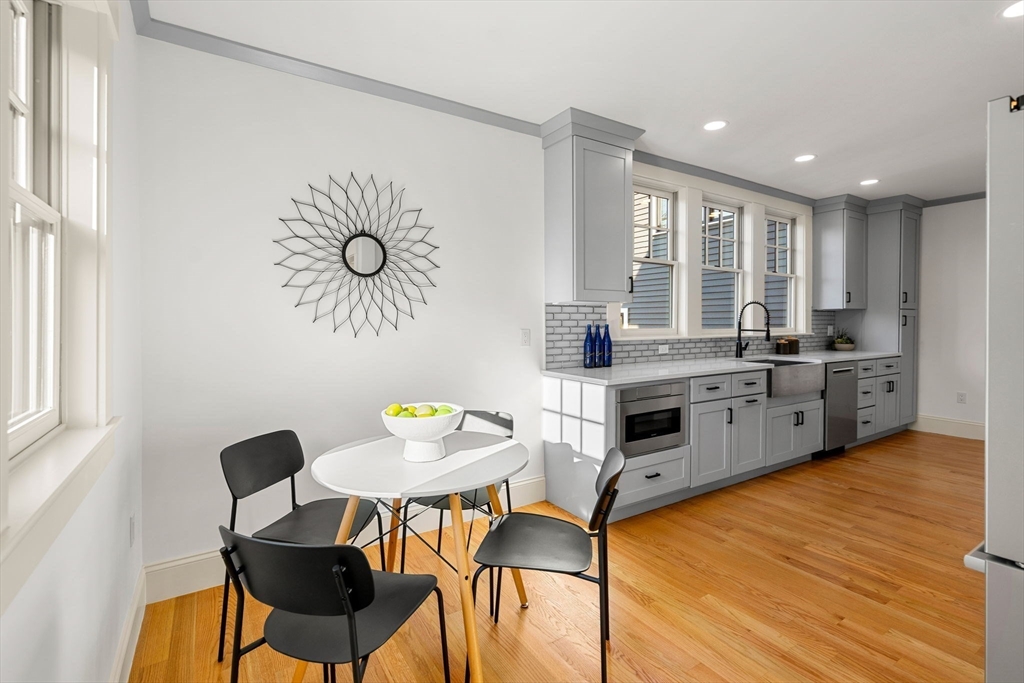 23 Ward Street Woburn, MA 01801 - Photo 14 of 41