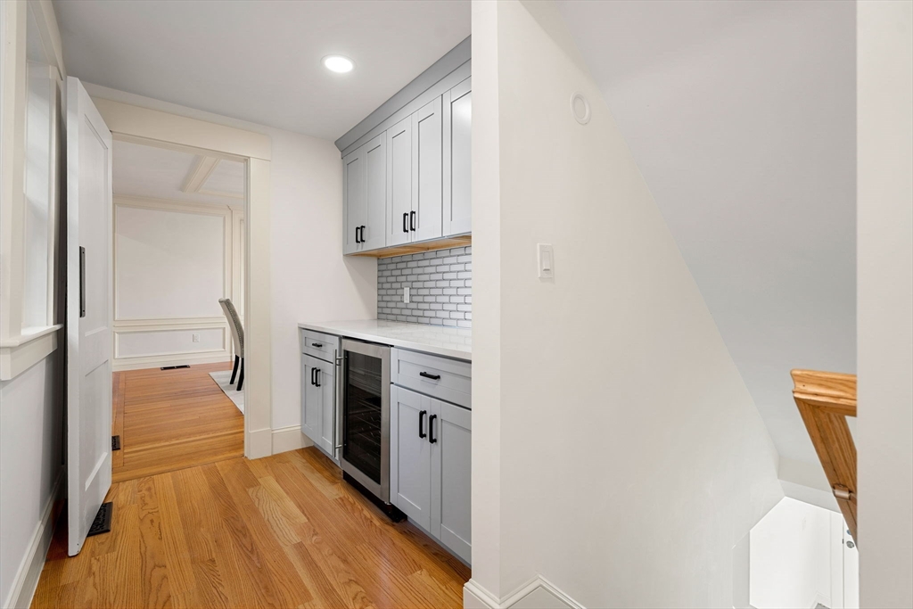 23 Ward Street Woburn, MA 01801 - Photo 18 of 41