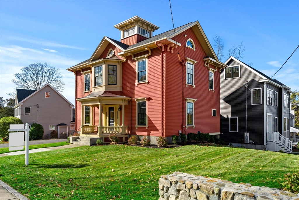 23 Ward Street Woburn, MA 01801 - Photo 3 of 41