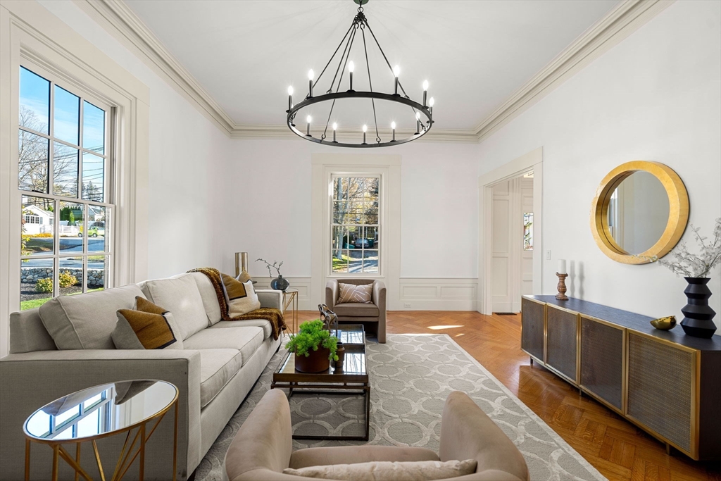 23 Ward Street Woburn, MA 01801 - Photo 5 of 41