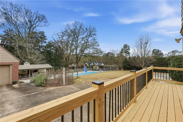 $1,575,000 | 511 Dixon Drive, Gainesville, GA 30501