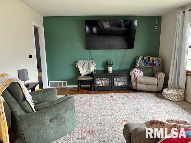 1721 West Iles Avenue Springfield, IL 62704 - Photo 7 of 44
