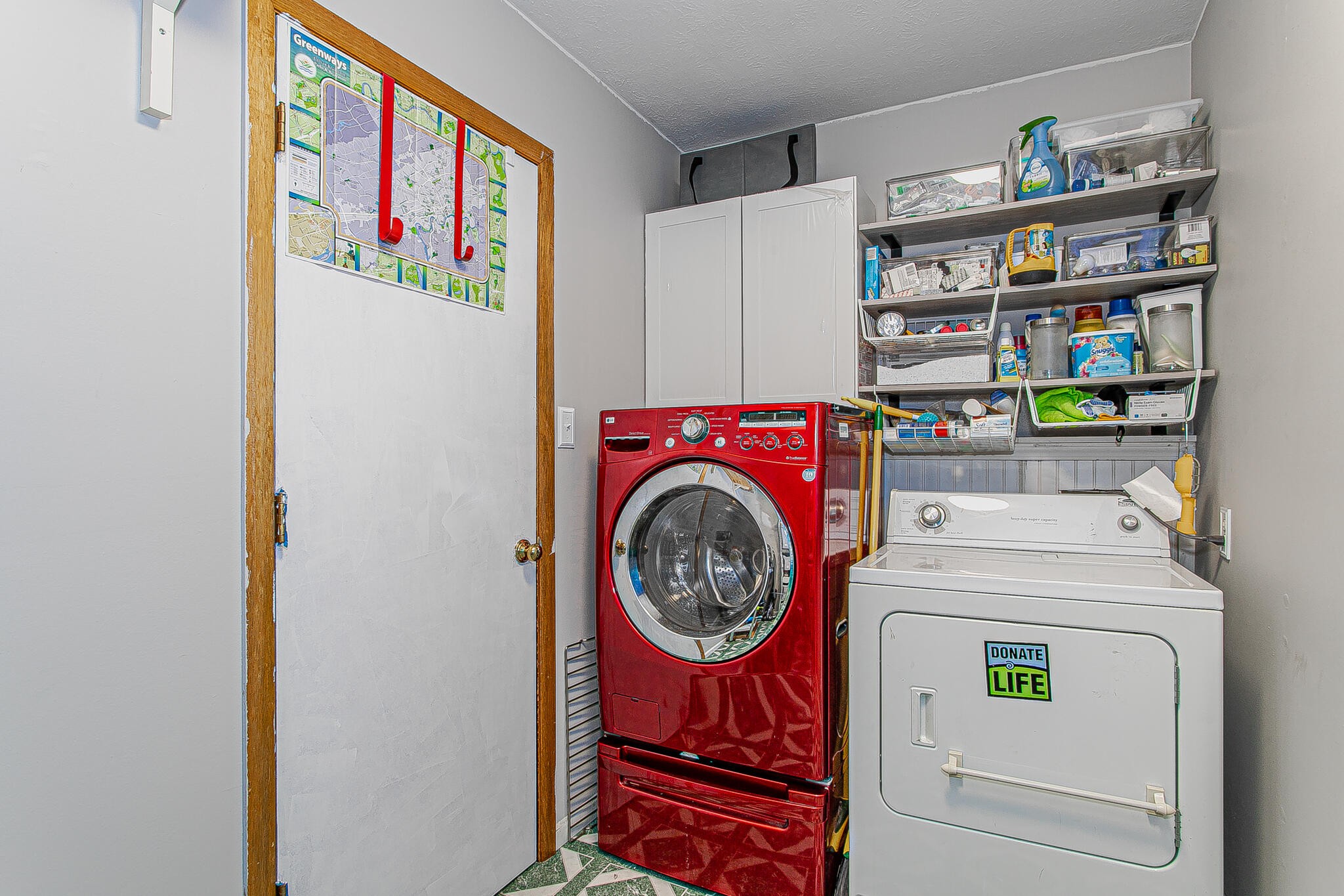 4409 Deerfield Road Knoxville, TN 37921 - Photo 16 of 40 a utility room with dryer and washer