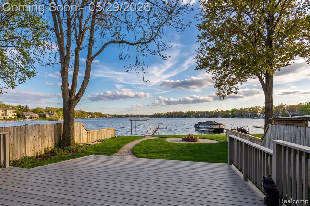 3506 Union Lake Road Commerce Township, MI 48382 - Photo 2 of 34