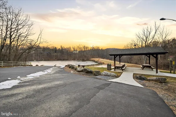 $399,000 | 588 Apple Orchard Drive, Linden, VA 22642