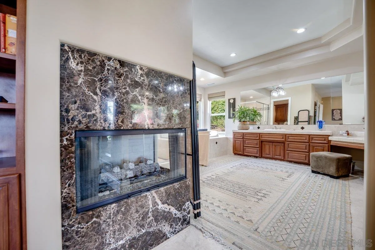 2860 Via Rancheros Way Fallbrook, CA 92028 - Photo 26 of 74