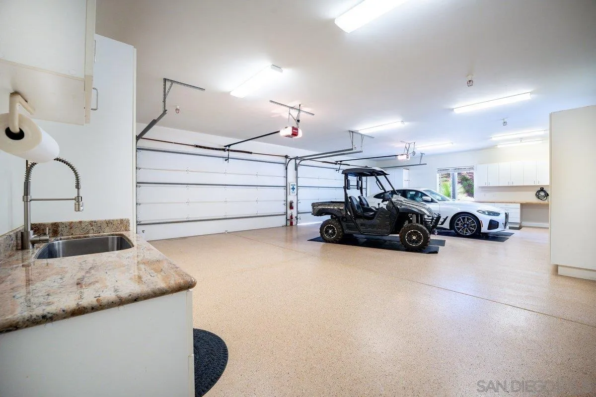 2860 Via Rancheros Way Fallbrook, CA 92028 - Photo 43 of 74