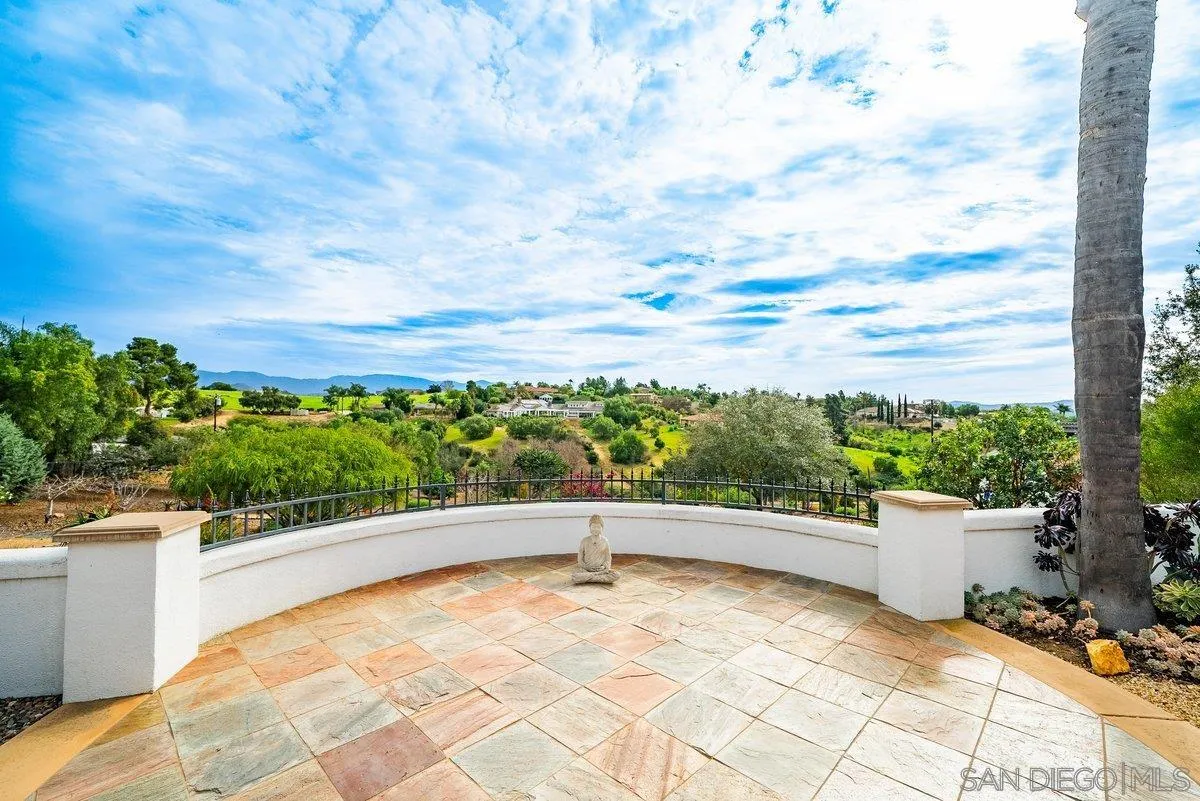 2860 Via Rancheros Way Fallbrook, CA 92028 - Photo 46 of 74