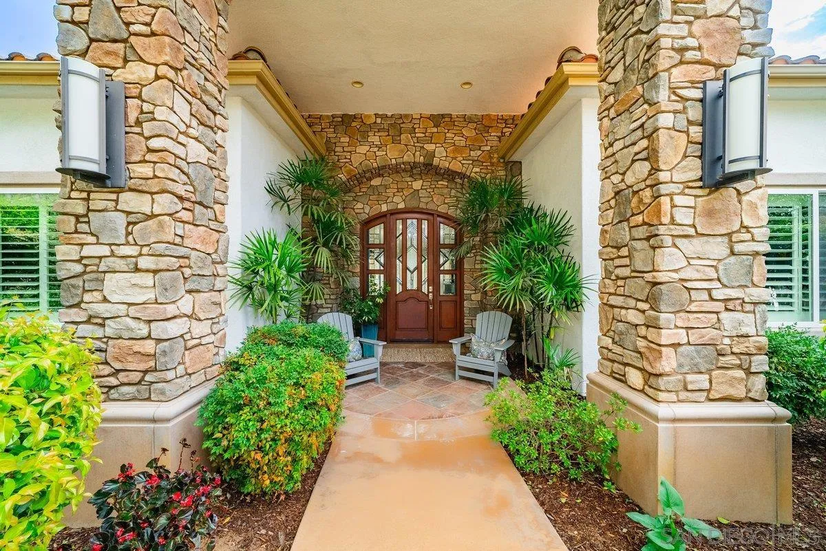 2860 Via Rancheros Way Fallbrook, CA 92028 - Photo 5 of 74