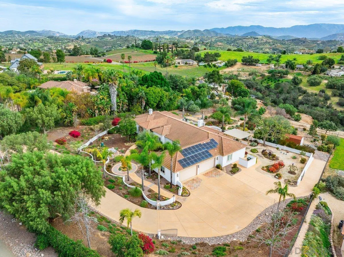 2860 Via Rancheros Way Fallbrook, CA 92028 - Photo 51 of 74