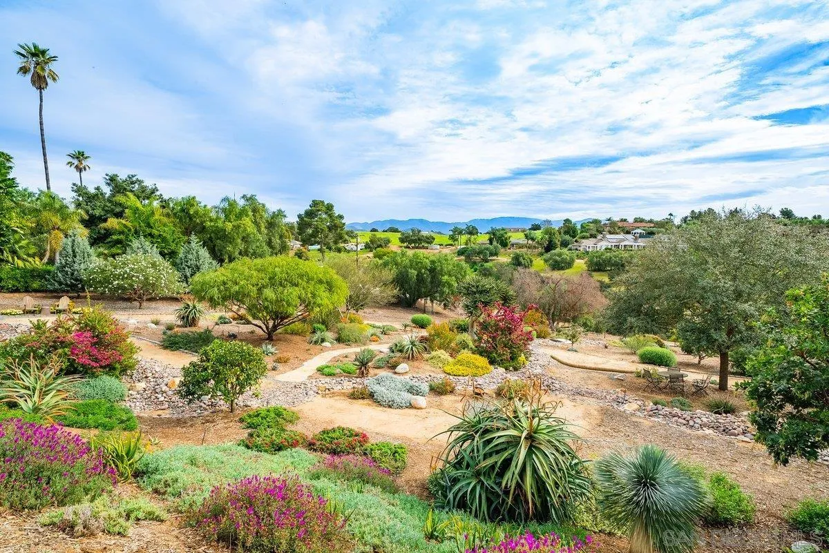 2860 Via Rancheros Way Fallbrook, CA 92028 - Photo 63 of 74