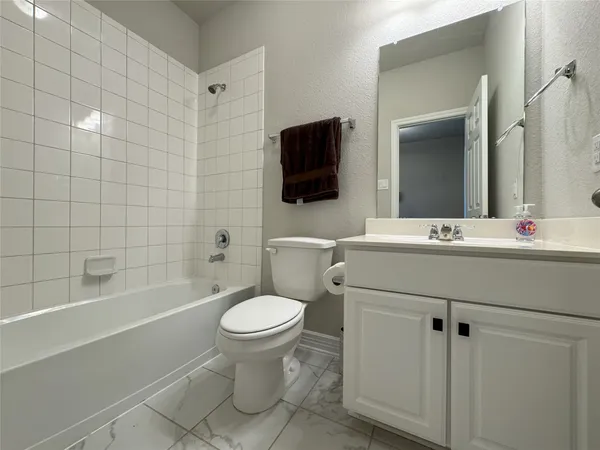 $2,000 | 26006 Steele Flower Drive, Richmond, TX 77406