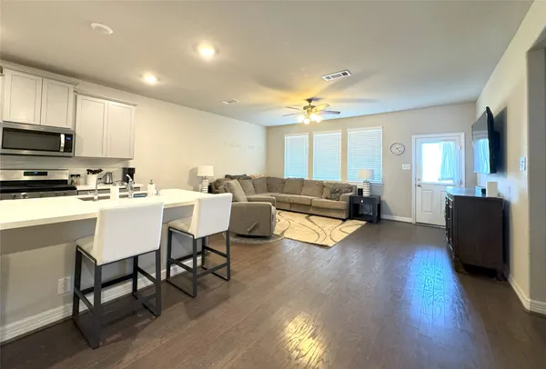 $2,000 | 26006 Steele Flower Drive, Richmond, TX 77406