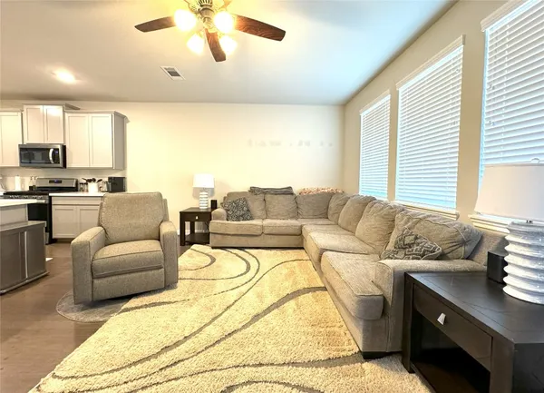 $2,100 | 26006 Steele Flower Drive, Richmond, TX 77406