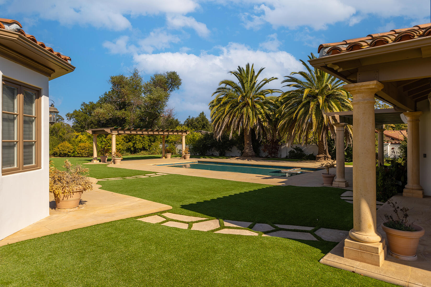 1000 Shokat Drive Ojai, CA 93023 - Photo 44 of 55 a view of a backyard with plants