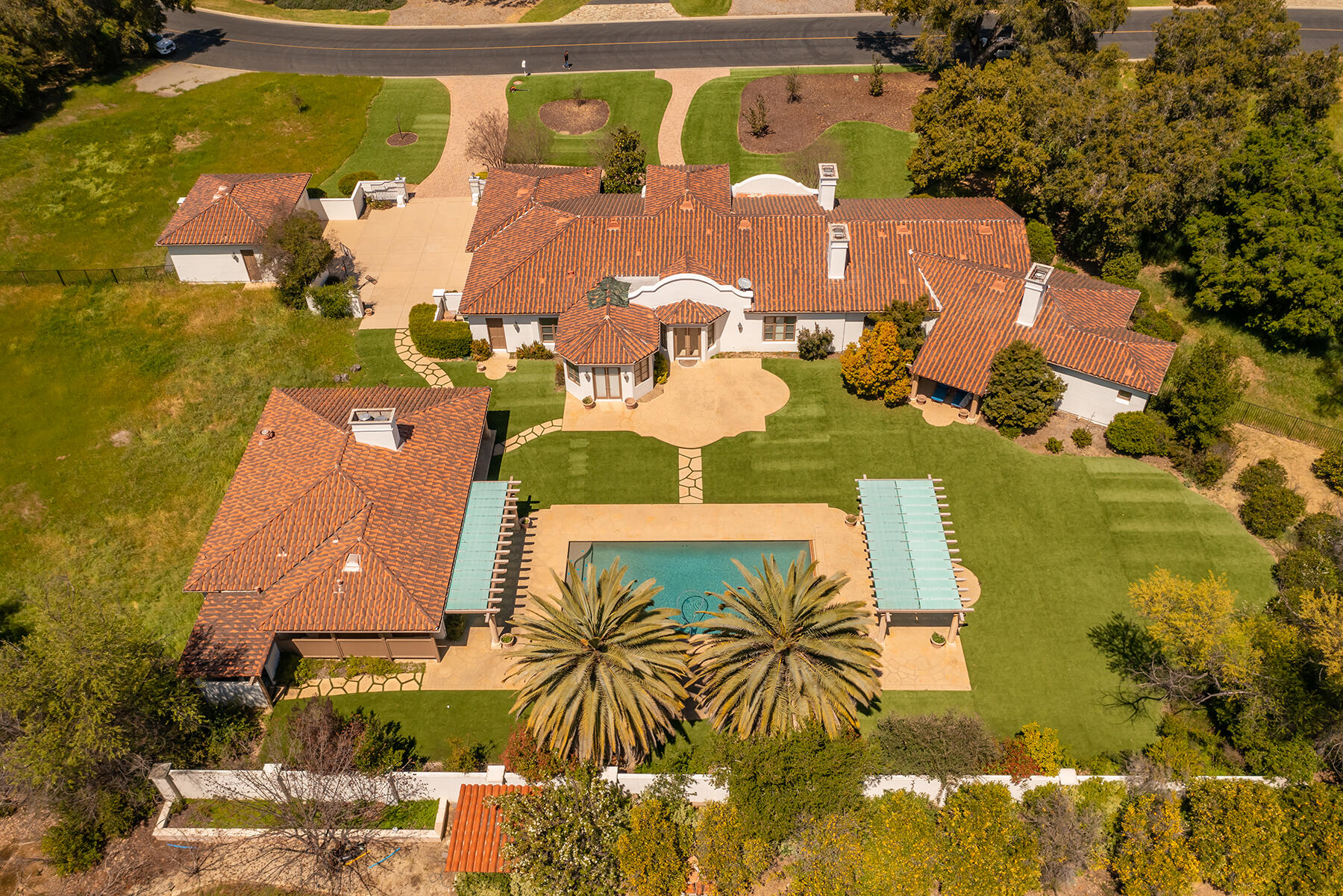 1000 Shokat Drive Ojai, CA 93023 - Photo 52 of 55 an aerial view of residential houses with swimming pool