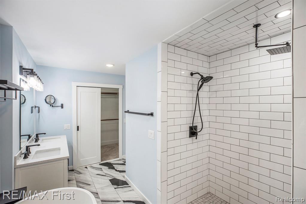 7184 Dur Moll Avenue Utica, MI 48317 - Photo 20 of 39 Gallery Image 20